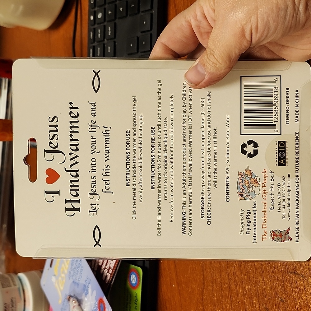 Jesus hand warmer - Picture 2 of 2